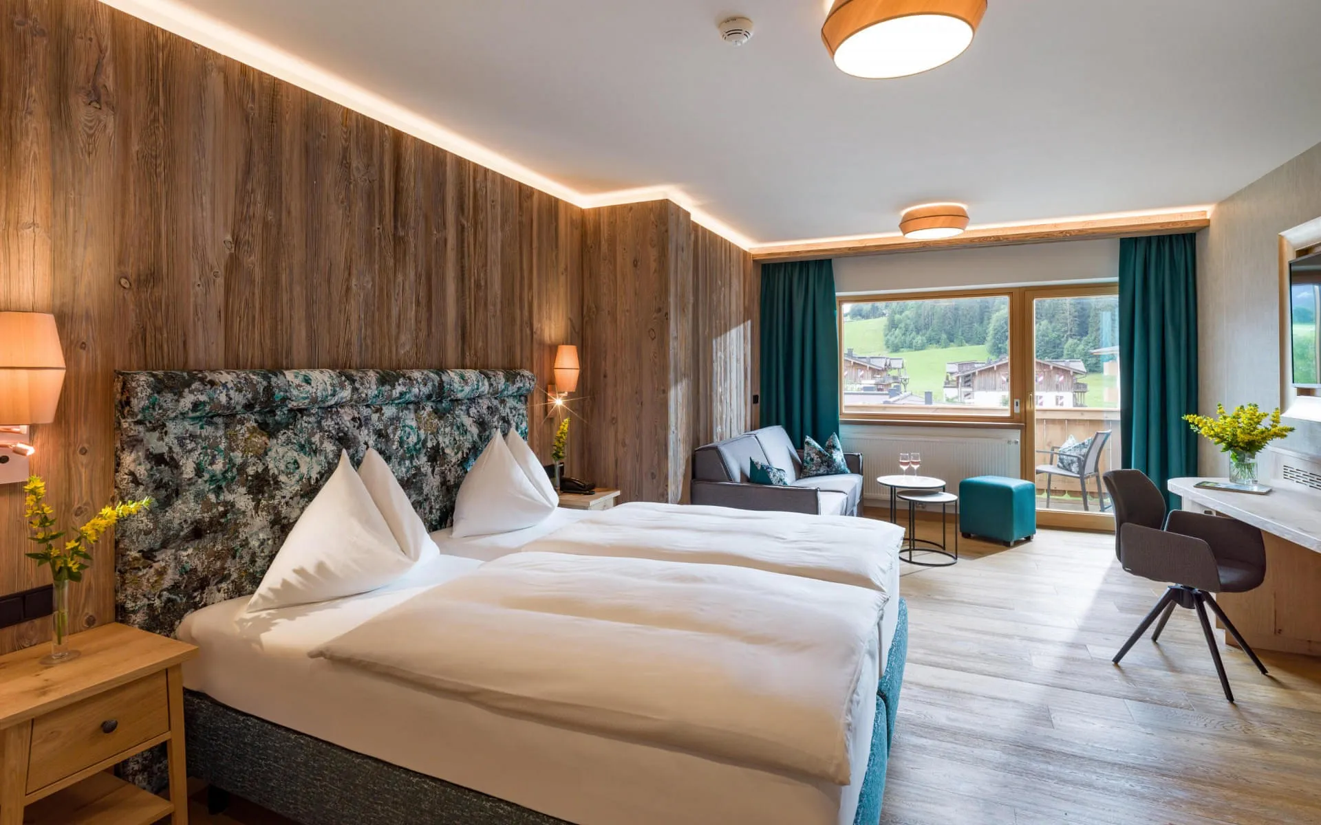 Comfortable rooms - Hotel Zentral - Kirchberg in Tirol