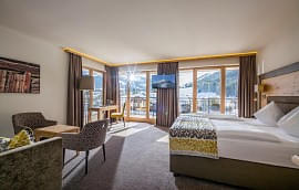 hotel_zentral_kirchberg_02_2019_suite_maierl_411_neu.jpg