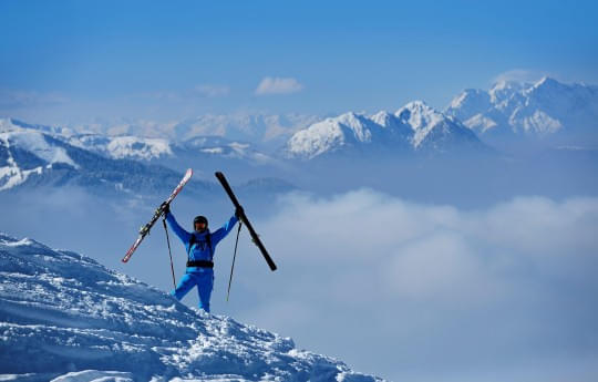FR-Ski-Spass-5-Tage-inkl.-Buffet-Fruehstueck-+-4-Tage-KitzSki-